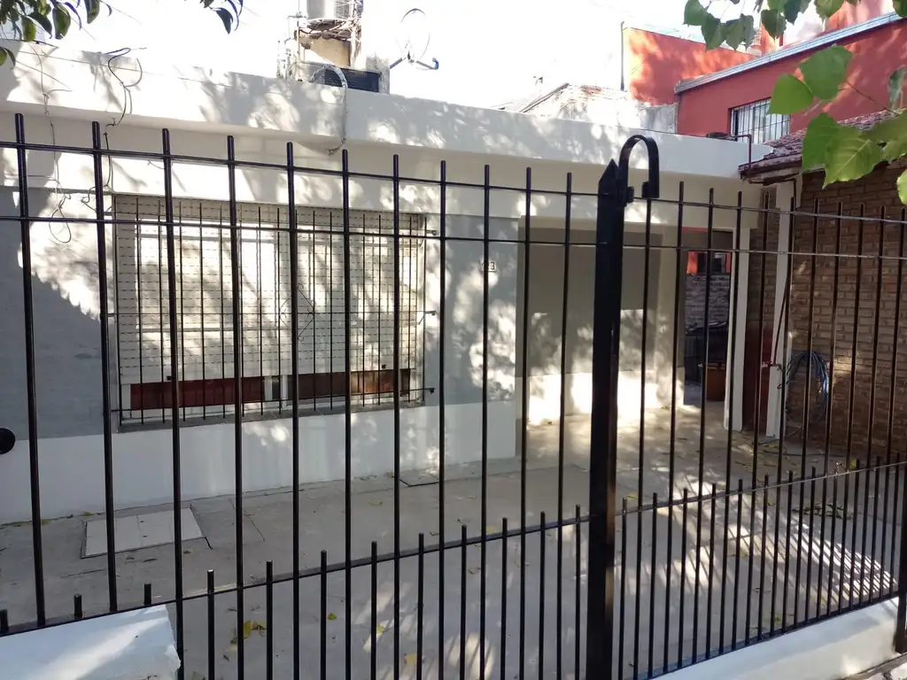 Casa en Venta Florencio Varela Calle 104 e/ 1 y 2