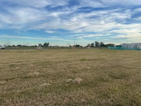 Terreno en Venta 51  mts Fondo