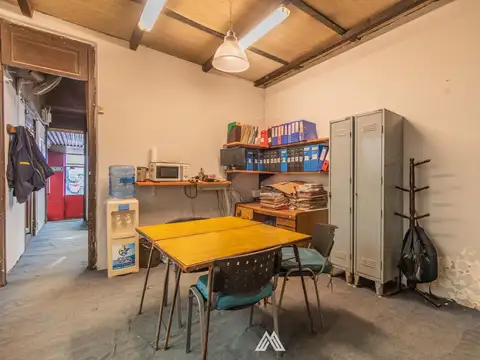 Galpon en Venta en Cordon , USD 240.000