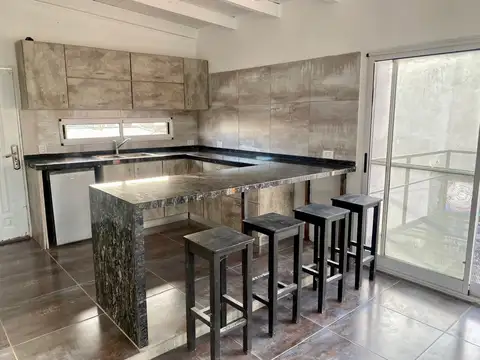 Departamento en Alquiler al Este