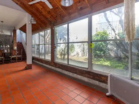 CASA 4 AMB CON PATIO, TERRAZA Y GARAGE CASEROS