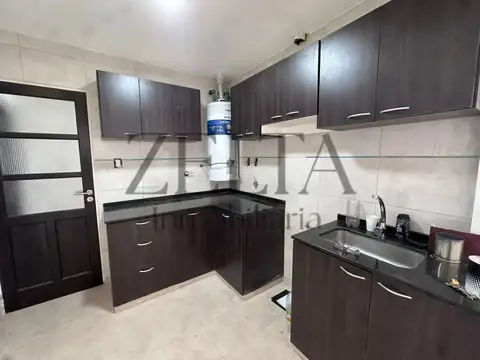 Casa en Venta en Godoy Cruz, USD 82.000
