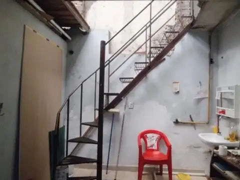 27 de Febrero al 1300 , Piso No definido