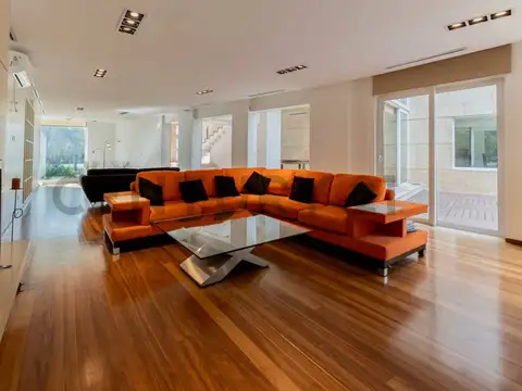 Casa en Venta en Ayres De Pilar, USD 1.190.000