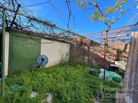 VENTA EN BLOCK Ing. Marconi  al 1400 Béccar Alto - Depósito + Deptos