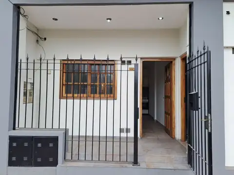 DEPARTAMENTO EN ALQUILER 3 AMBIENTES CON PATIO