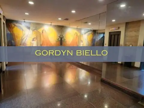 Dto 2 amb refaccionado. edificio con SUM y parrilla