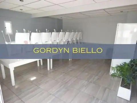 Paraguay 1300 , Piso 2