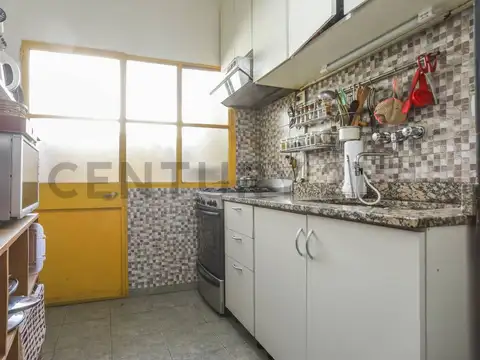 VENTA-PERMUTA HERMOSO Y AMPLIO DPTO 3 AMBIENTES ALMAGRO