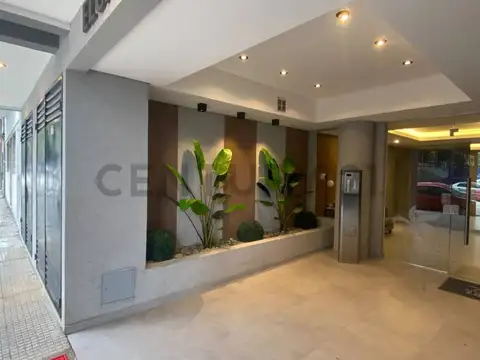 Av. Elcano 3800, Piso 5