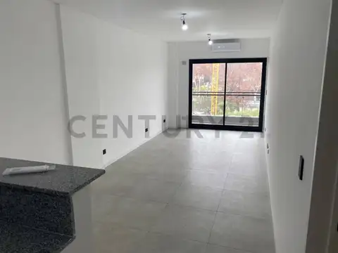 Departamento en Alquiler en Villa Ortuzar, $ 680.000