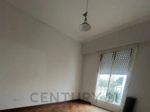 Departamento 7 ambientes con 1 baño