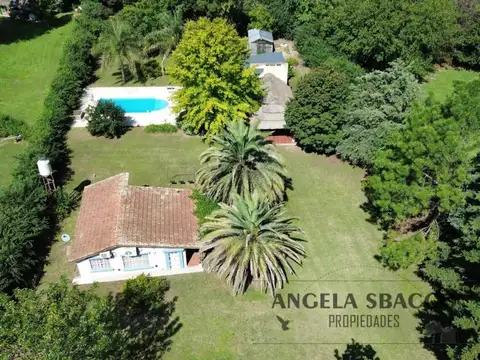 Quinta en Venta con 1 cochera