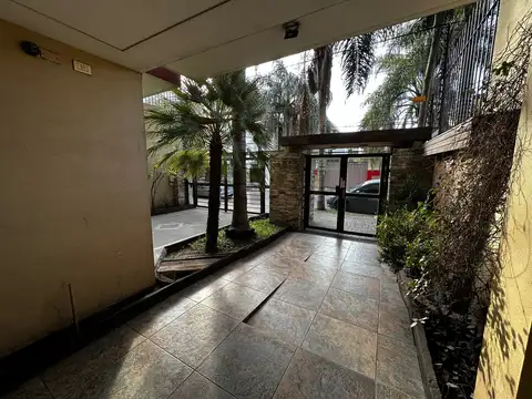 Departamento en Alquiler en Moron Sur, $ 460.000