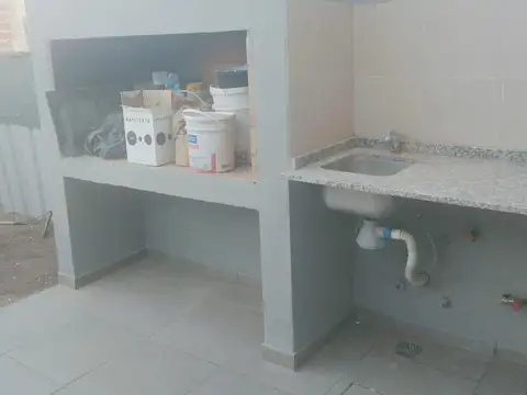 Departamento en Alquiler en Roldan, $ 590.000