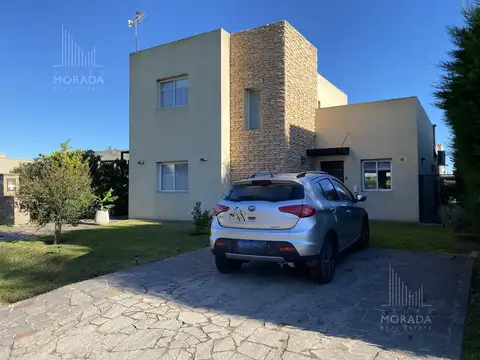 Casa 5 amb en La Cañada de Pilar Los Arces Acceso directo Panamericana Km 56