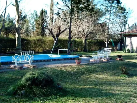 Casa 5 ambientes con 4 baños