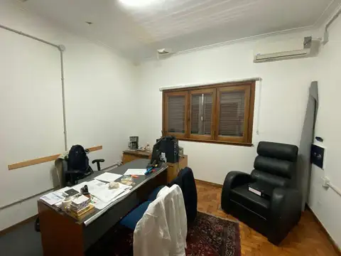 Oficina en Alquiler en Lomas de Zamora, USD 2.500
