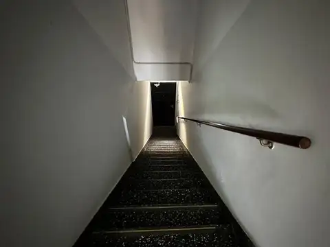 ALQUILER DE OFICINAS AMUEBLADAS CON PATIO