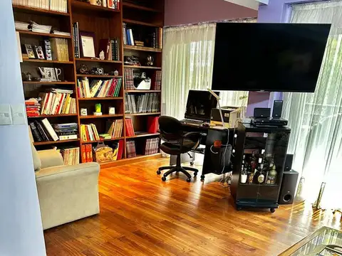 Departamento en Venta con 1 cochera