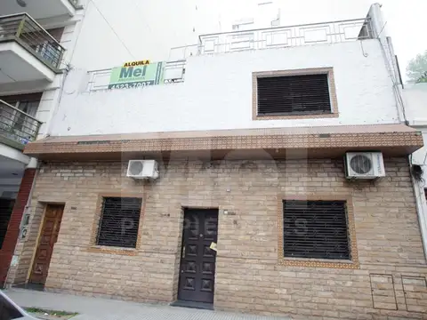 Oficina PH | 6 Ambientes| Alquiler V. Urquiza| Sin expensas