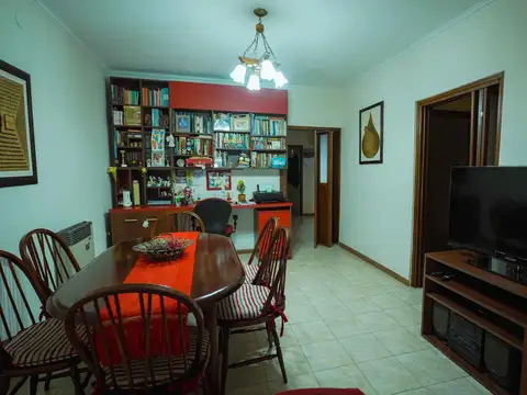 Casa en Venta en Azcuenaga, USD 150.000