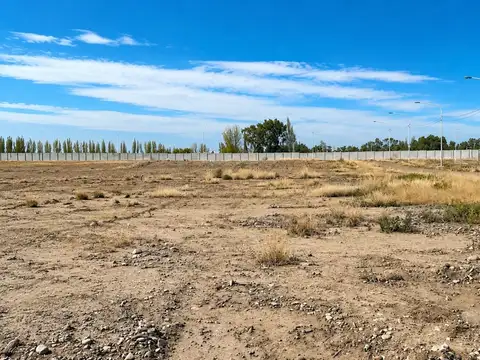 Terreno en Venta en Lunlunta, USD 21.900