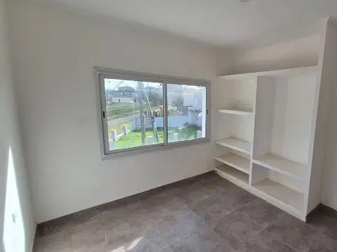 Depto Tipo Casa en Venta 1 año