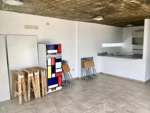 Cochera en Venta de 5  mts largo x 3  mts ancho