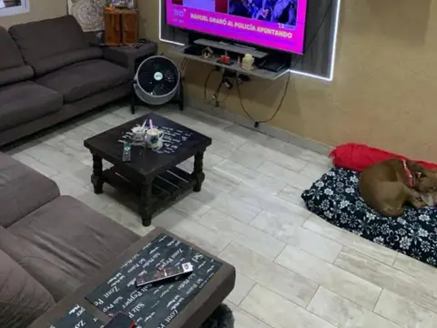 Depto Tipo Casa en Venta de 3 ambientes