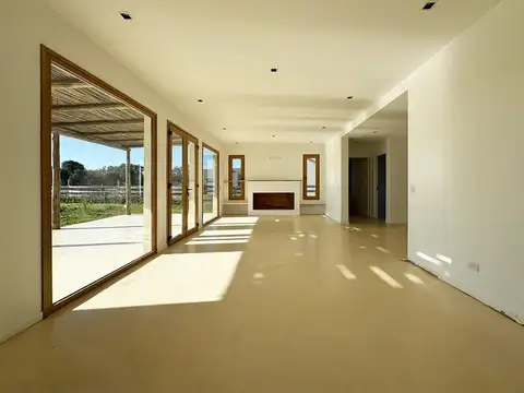 Imperdible casa a estrenar en El Campo de Cardales