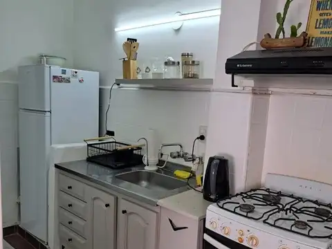 Depto Tipo Casa 2 ambientes con 1 baño