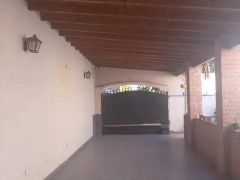 Casa en Venta en Moreno, USD 110.000