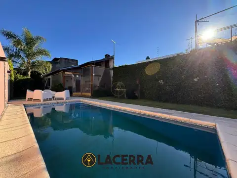 Casa en venta en Villa Ballester de 5 ambientes