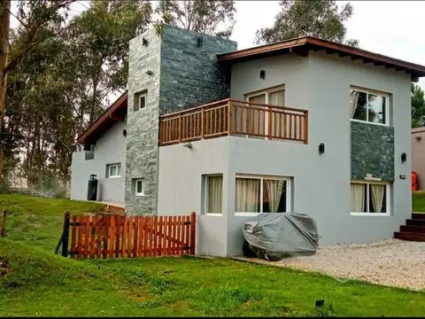Hermosa casa en Senderos III