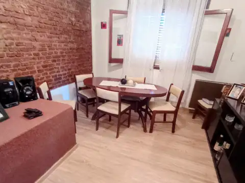 DEPARTAMENTO PH AL FRENTE