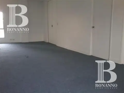 Oficina en Venta al Noreste