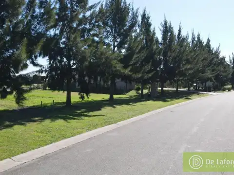 Venta lote n° 062 en El Naudir Escobar 900 m2 interno etapa 3 B° náutico con amarras