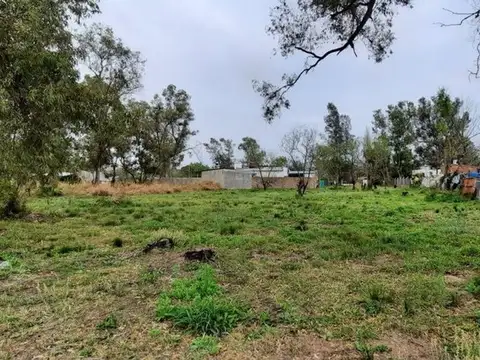 Hermoso terreno a 300mts de la ruta al este