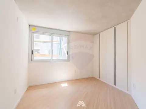 VENTA APTO DOS DORM. C/BALCON CORDON