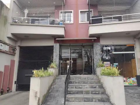 DEPARTAMENTO 2 AMB. SEMIPISO CON COHERA CUB.