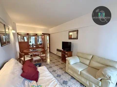 Departamento en Alquiler en La Perla Sur, $ 700.000