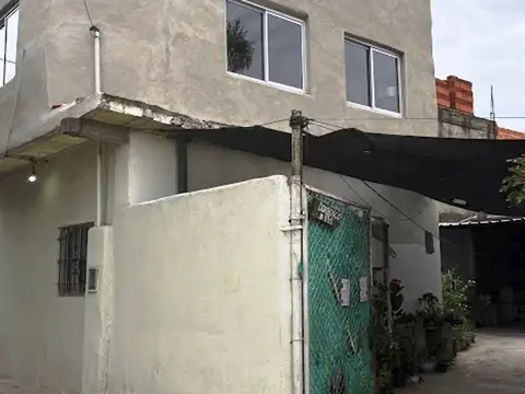 Venta Casa + Local