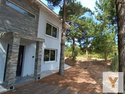 Casa en Venta en Costa Esmeralda, USD 330.000