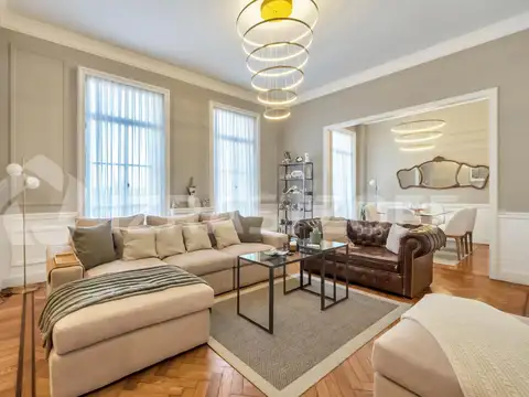 Departamento Francés reciclado en venta en San Nicolás 5 ambientes