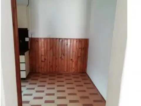 Departamento 5 ambientes con 1 baño