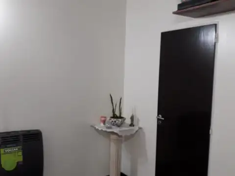 Excelente Casa sobre lote de 50x80. 450 m2 construidos!