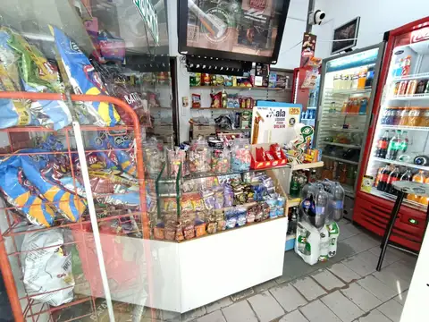 Av. Pellegrini al 2000