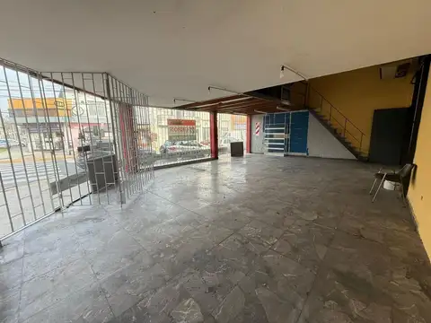 Local en Alquiler 40 años