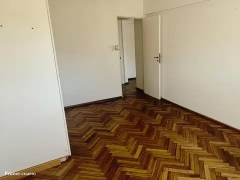 Departamento en Venta en Balvanera, USD 147.000